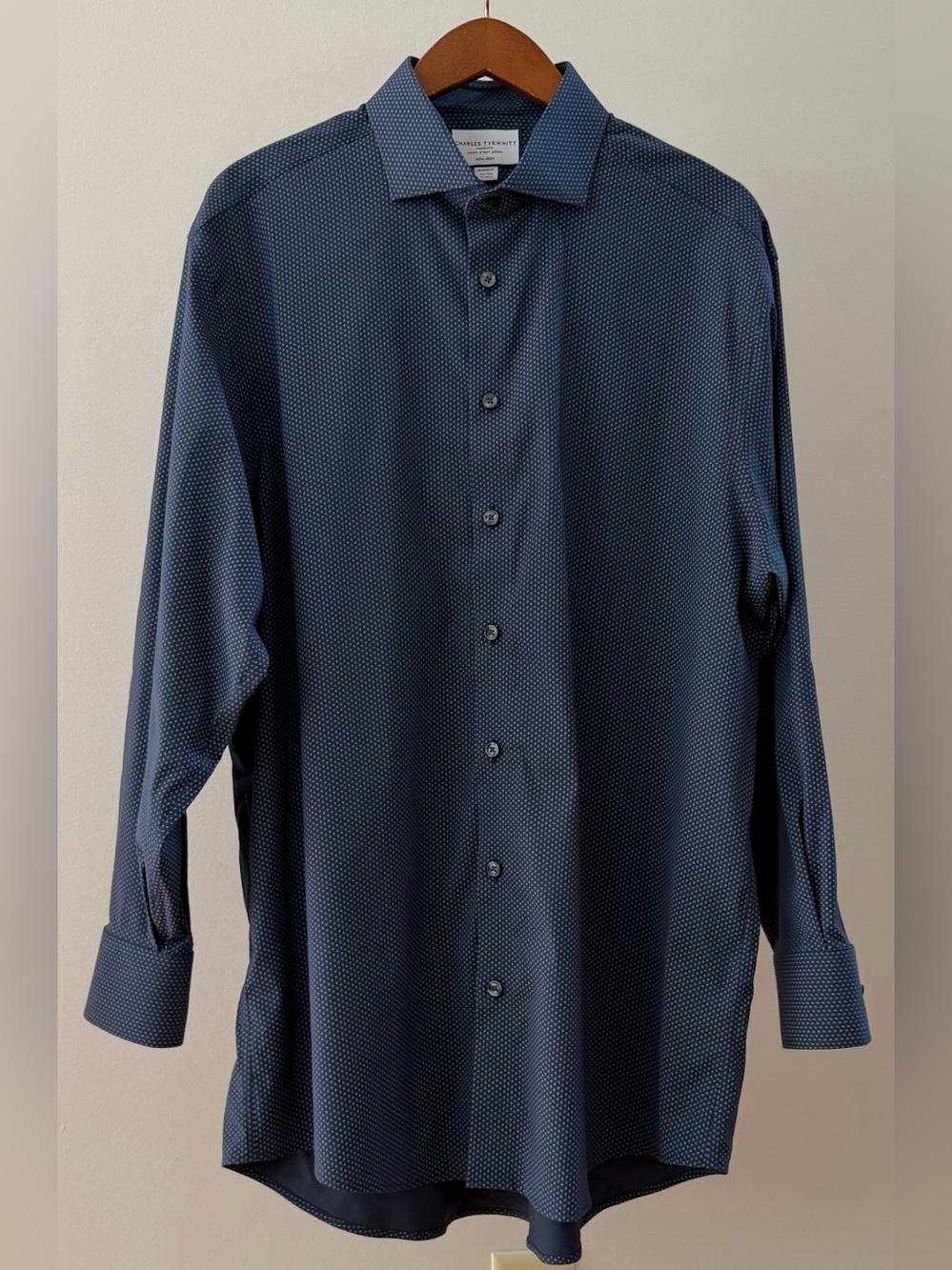 Charles Tyrwhitt Non Iron Classic Fit Shirt 16.5 33 Blue Print Button Cuff